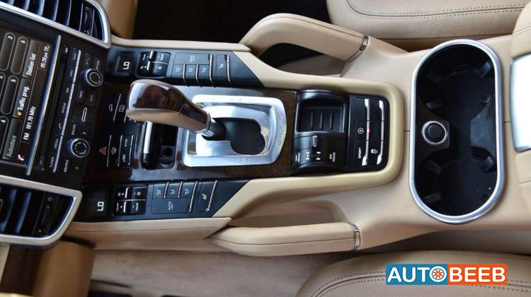 Porsche Cayenne 2014