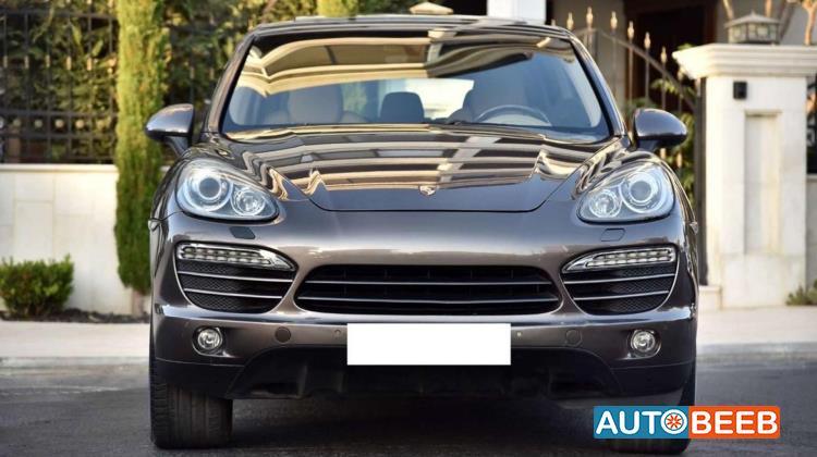 Porsche Cayenne 2014