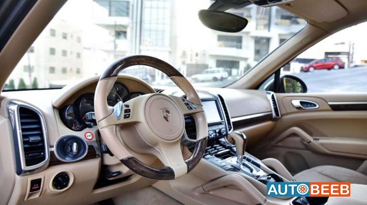 Porsche Cayenne 2014