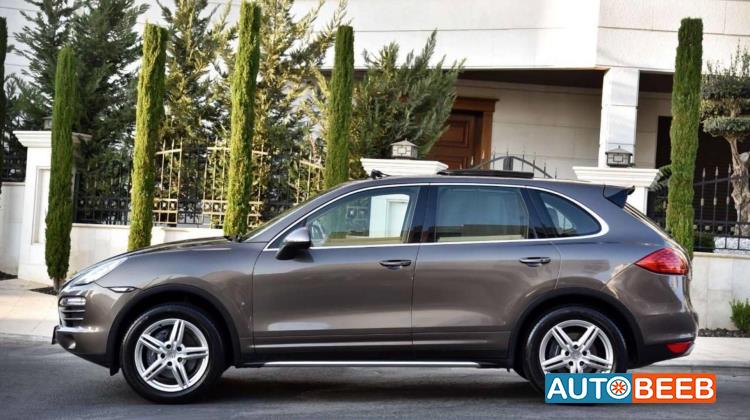 Porsche Cayenne 2014