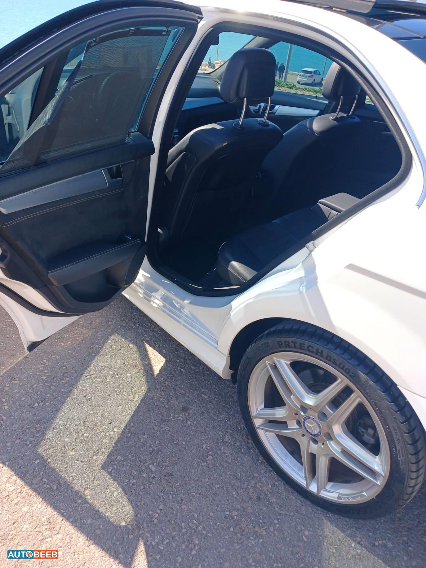 مرسيدس بنز C250 2014