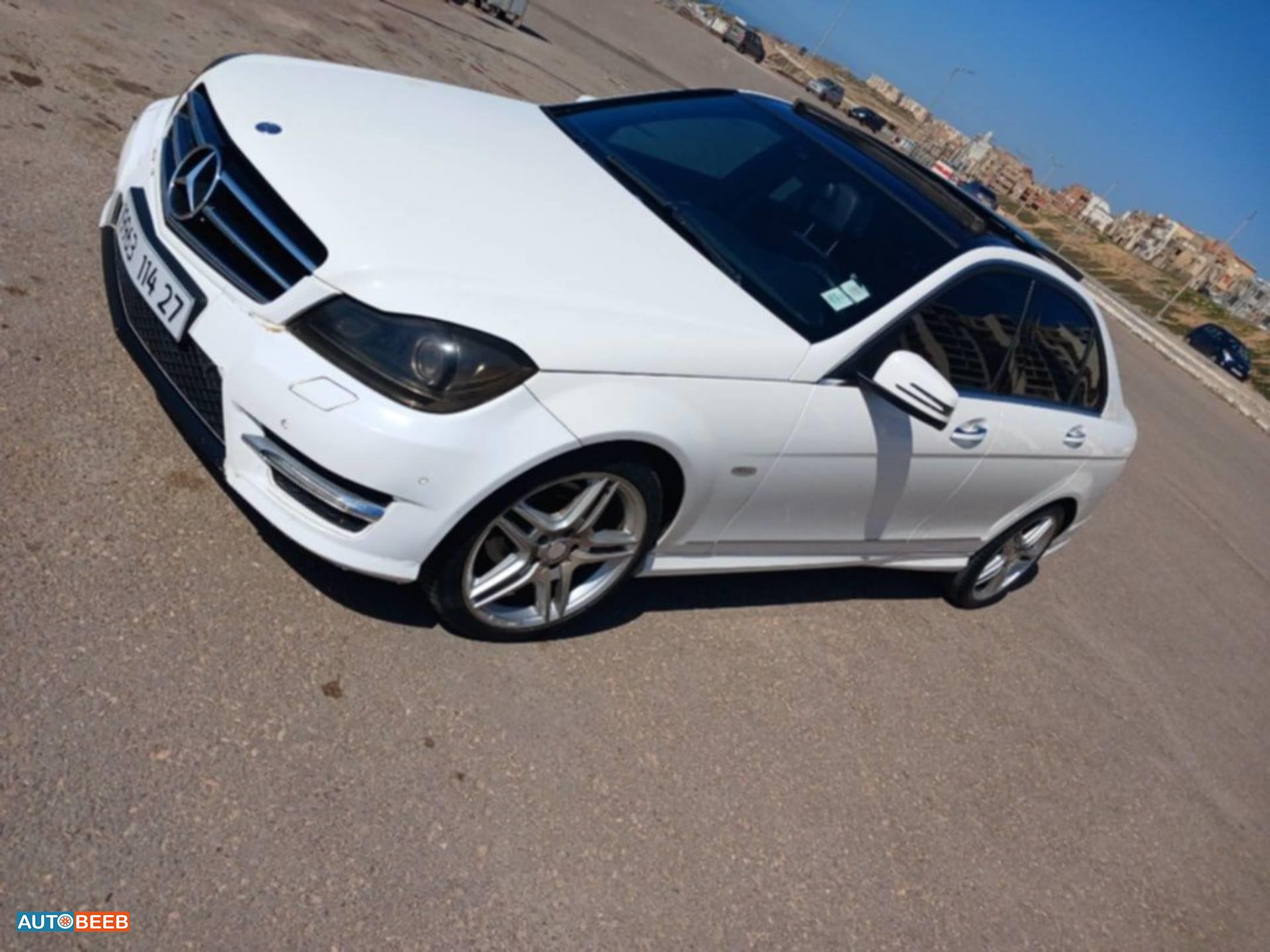 مرسيدس بنز C250 2014