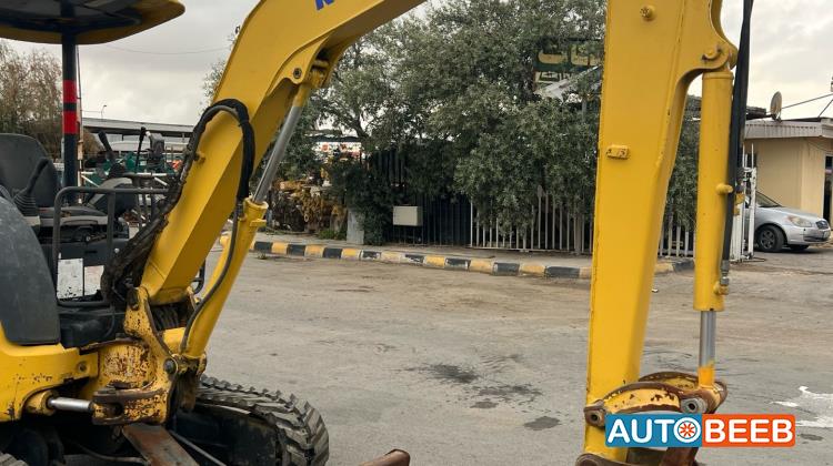 Tracked Excavator Komatsu 2012