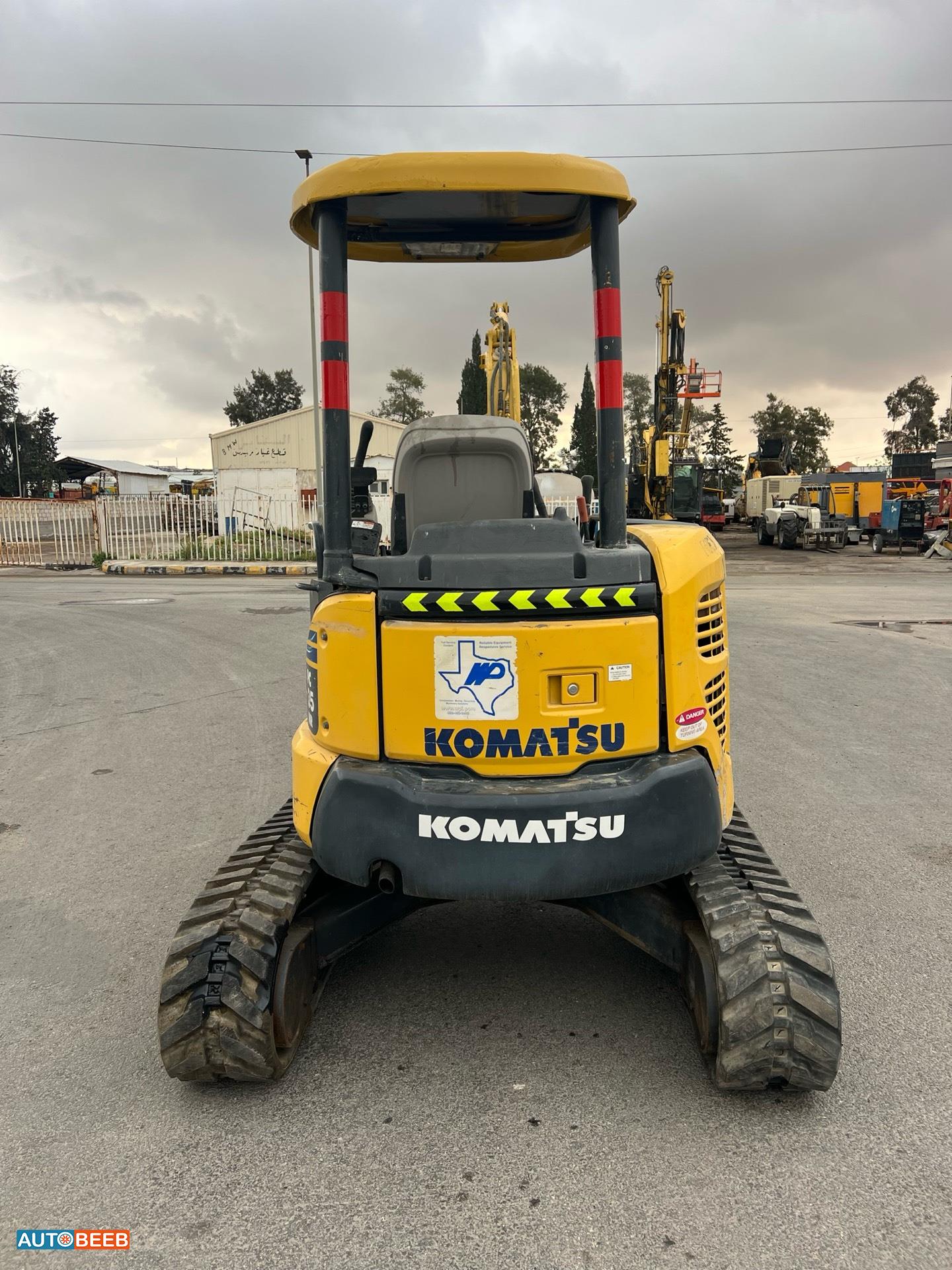 Tracked Excavator Komatsu 2012