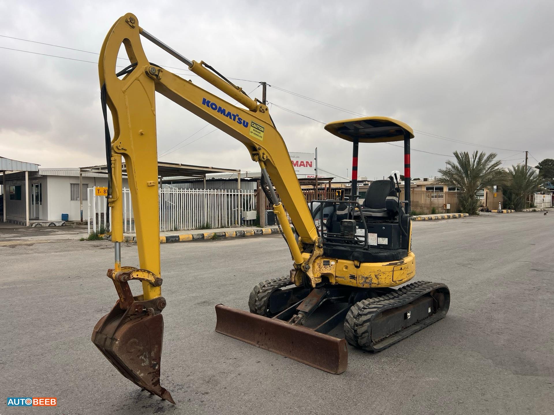 Tracked Excavator Komatsu 2012