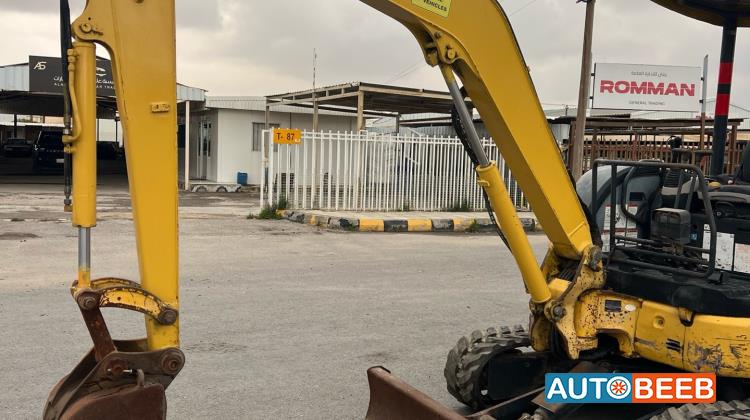 Tracked Excavator Komatsu 2012