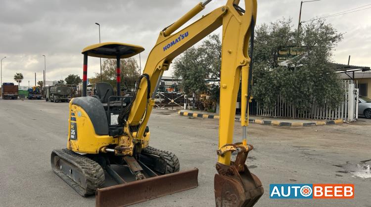 Tracked Excavator Komatsu 2012