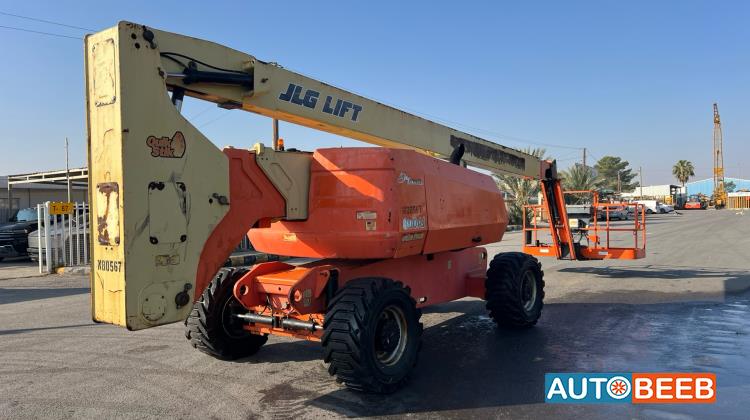 Aerial work platform JLG 2013