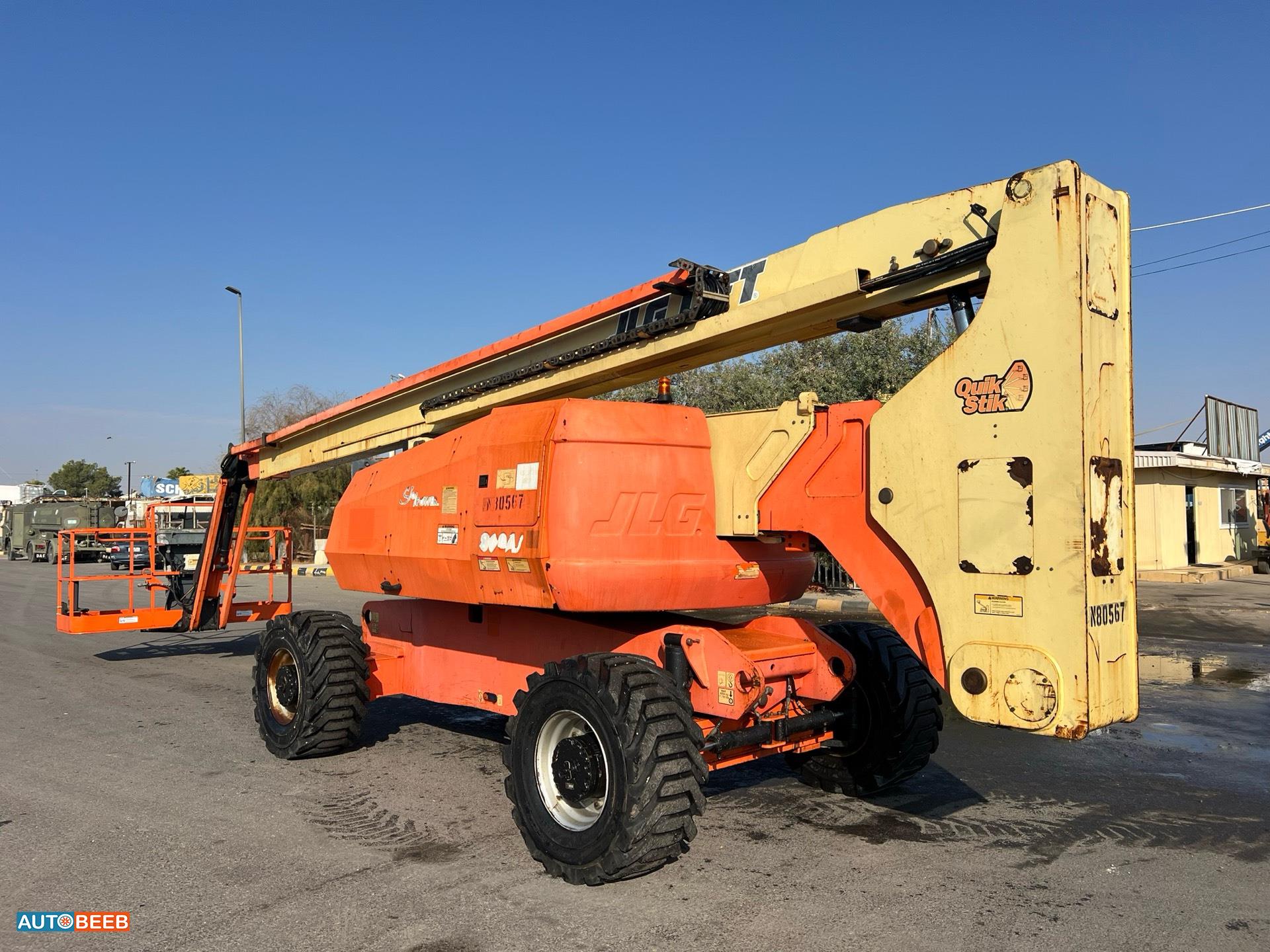 Aerial work platform JLG 2013