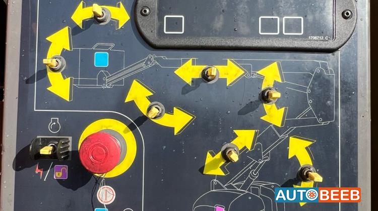 Aerial work platform JLG 2013