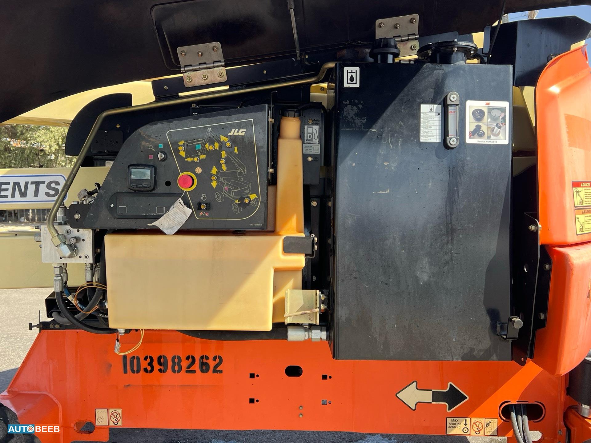 Aerial work platform JLG 2015