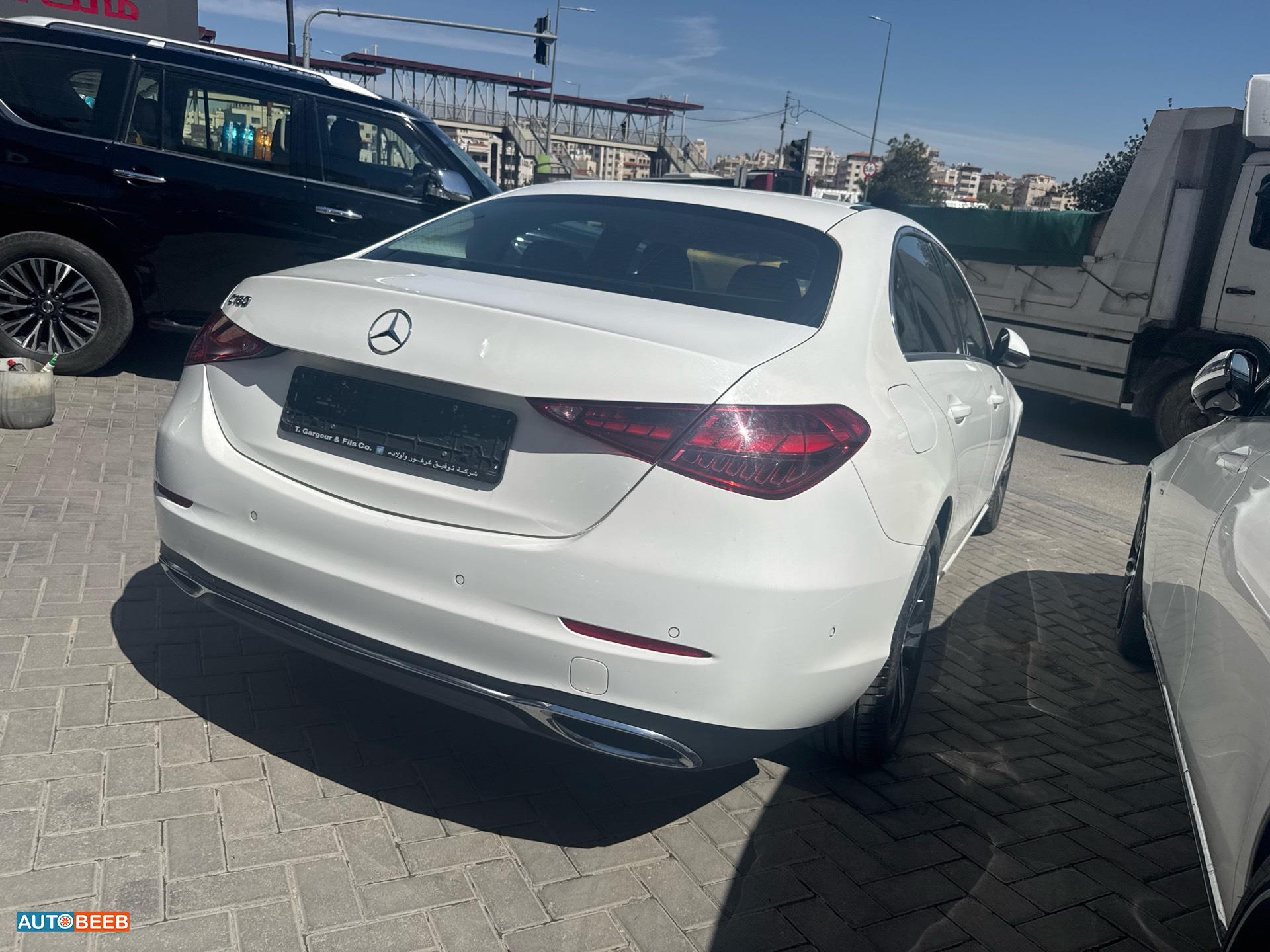 Mercedes Benz C180 2023