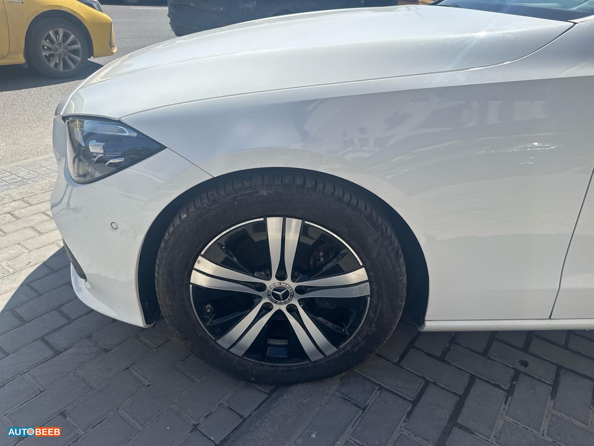 Mercedes Benz C180 2023