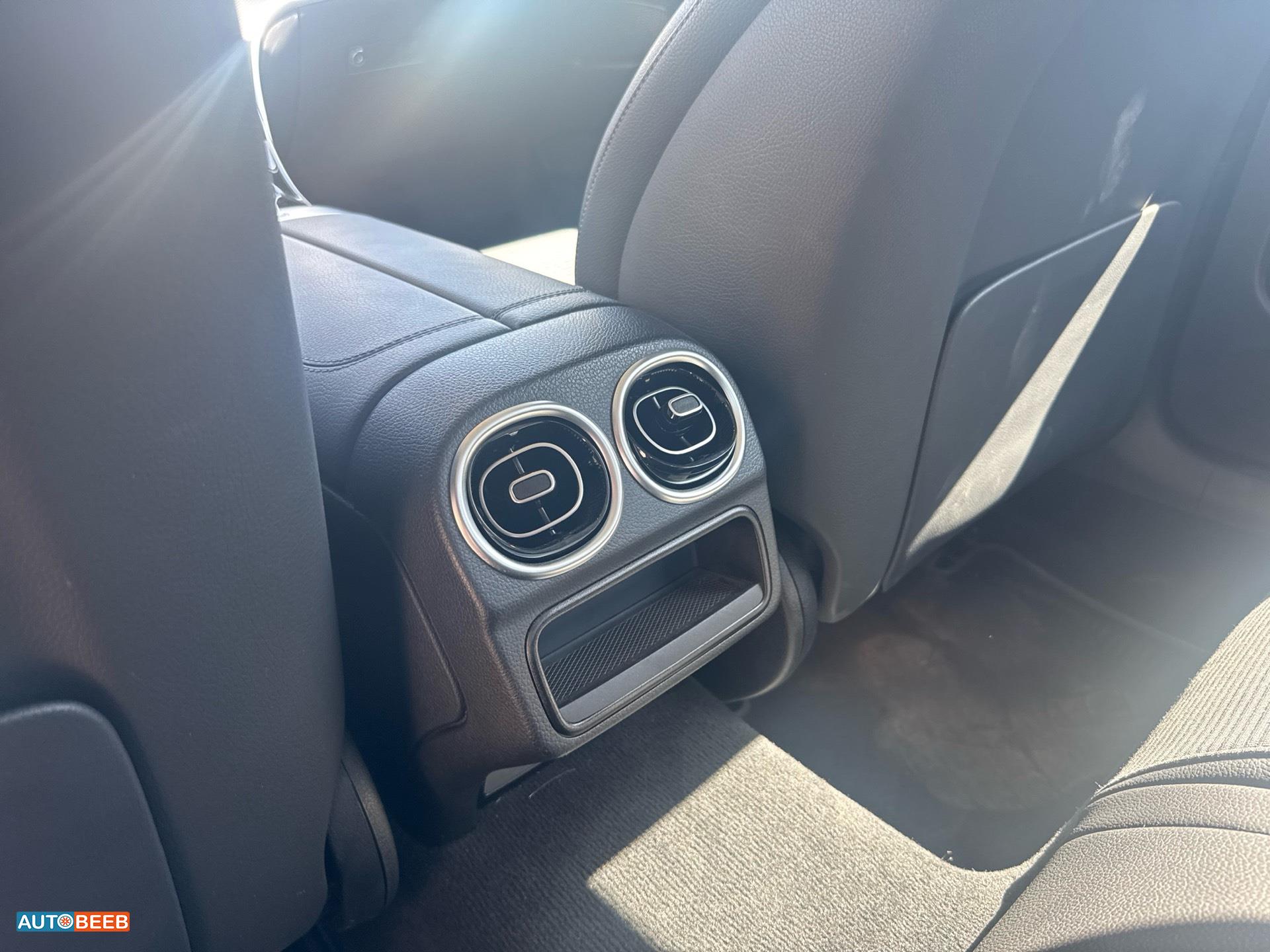 Mercedes Benz C180 2023