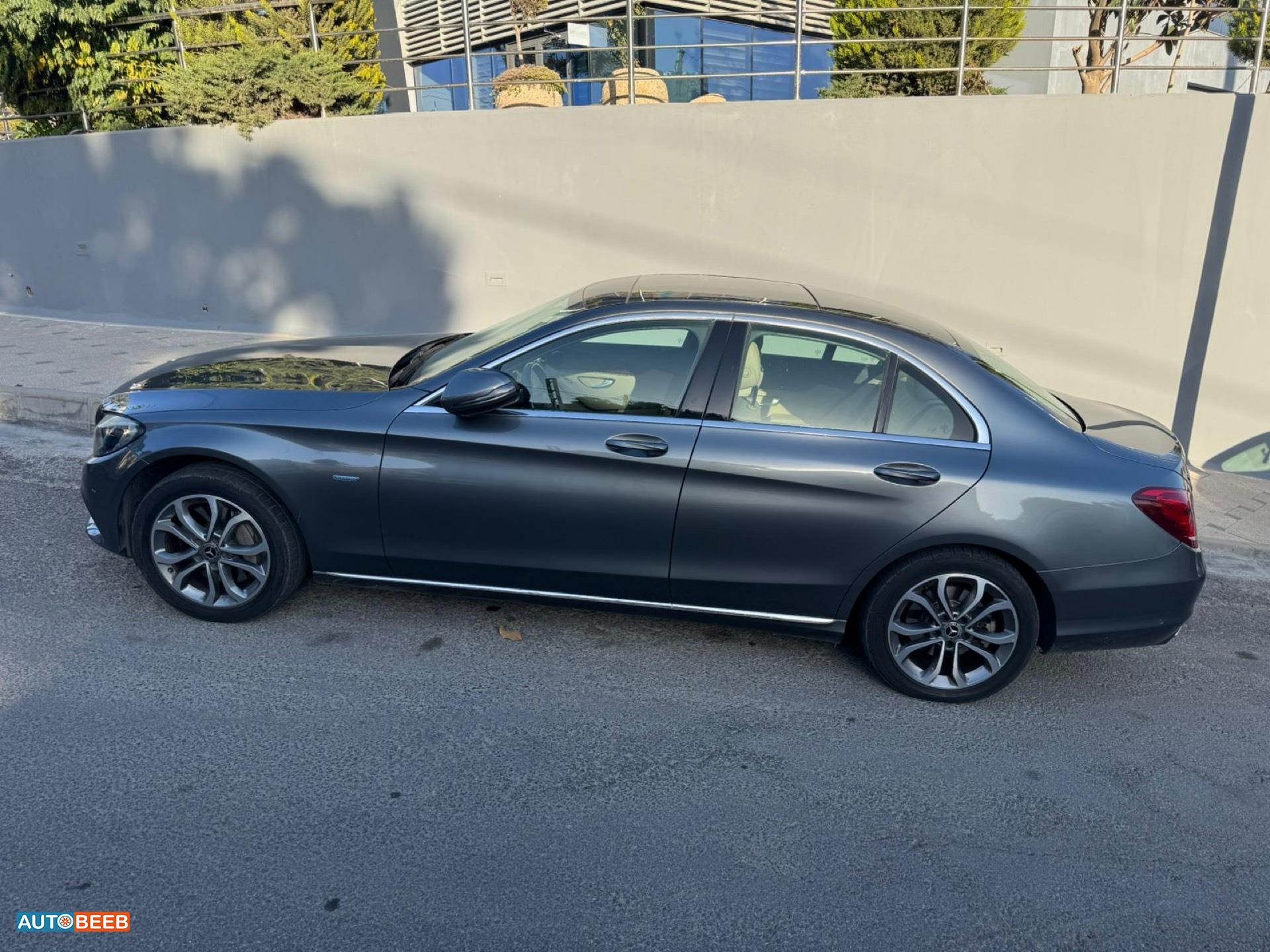مرسيدس بنز C350e 2018