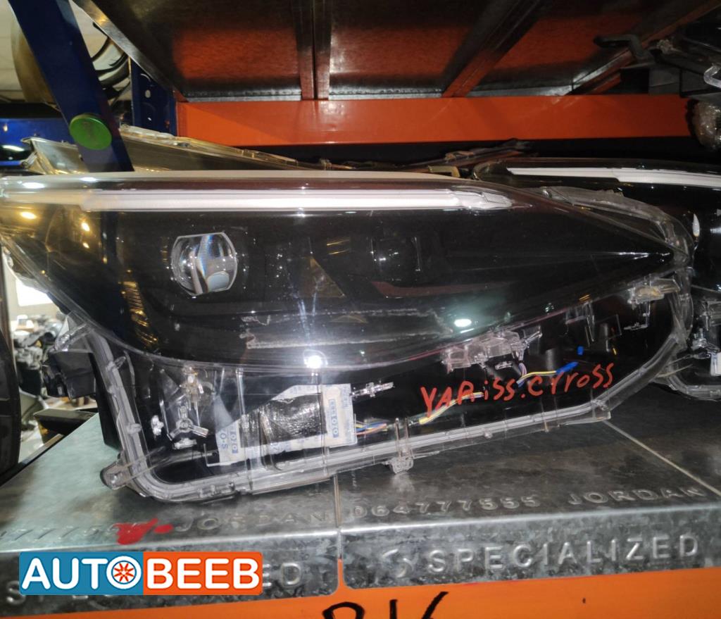 Lights Front light Toyota Yaris