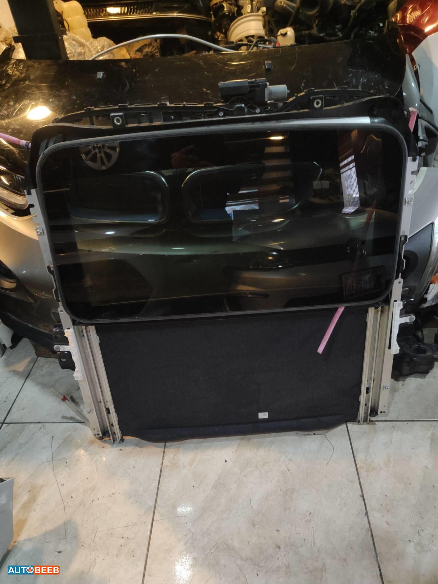 Body  Sunroof Toyota Camry