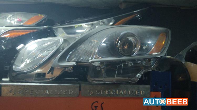 ضوء امامي يمين شمال لكزس GS250 2007 2008 2009 2010 2011