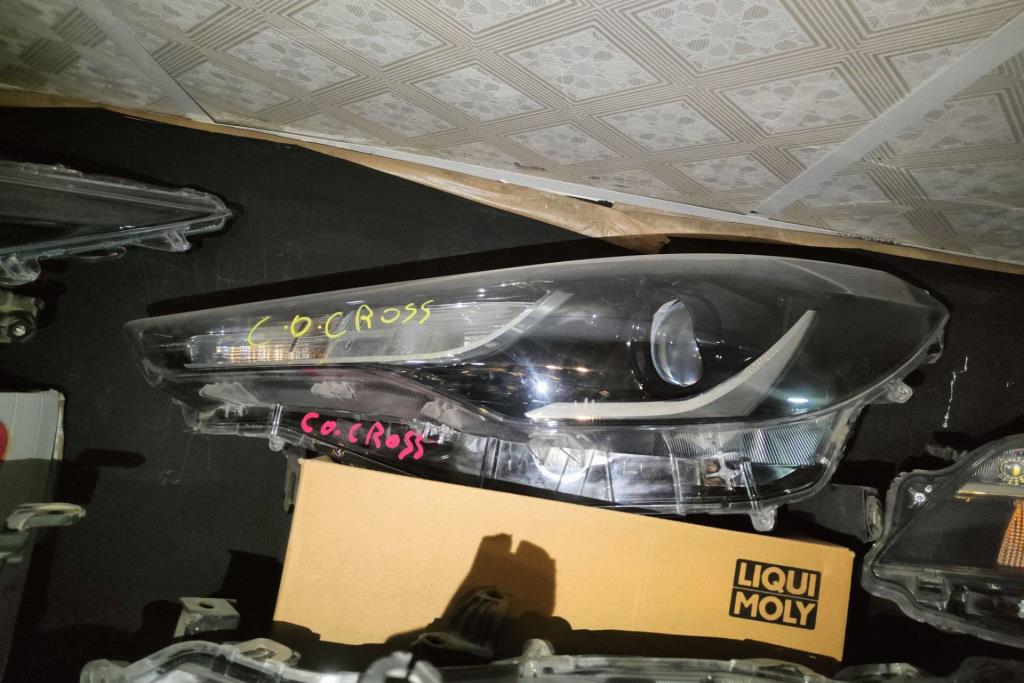 Lights Front light Toyota Corolla