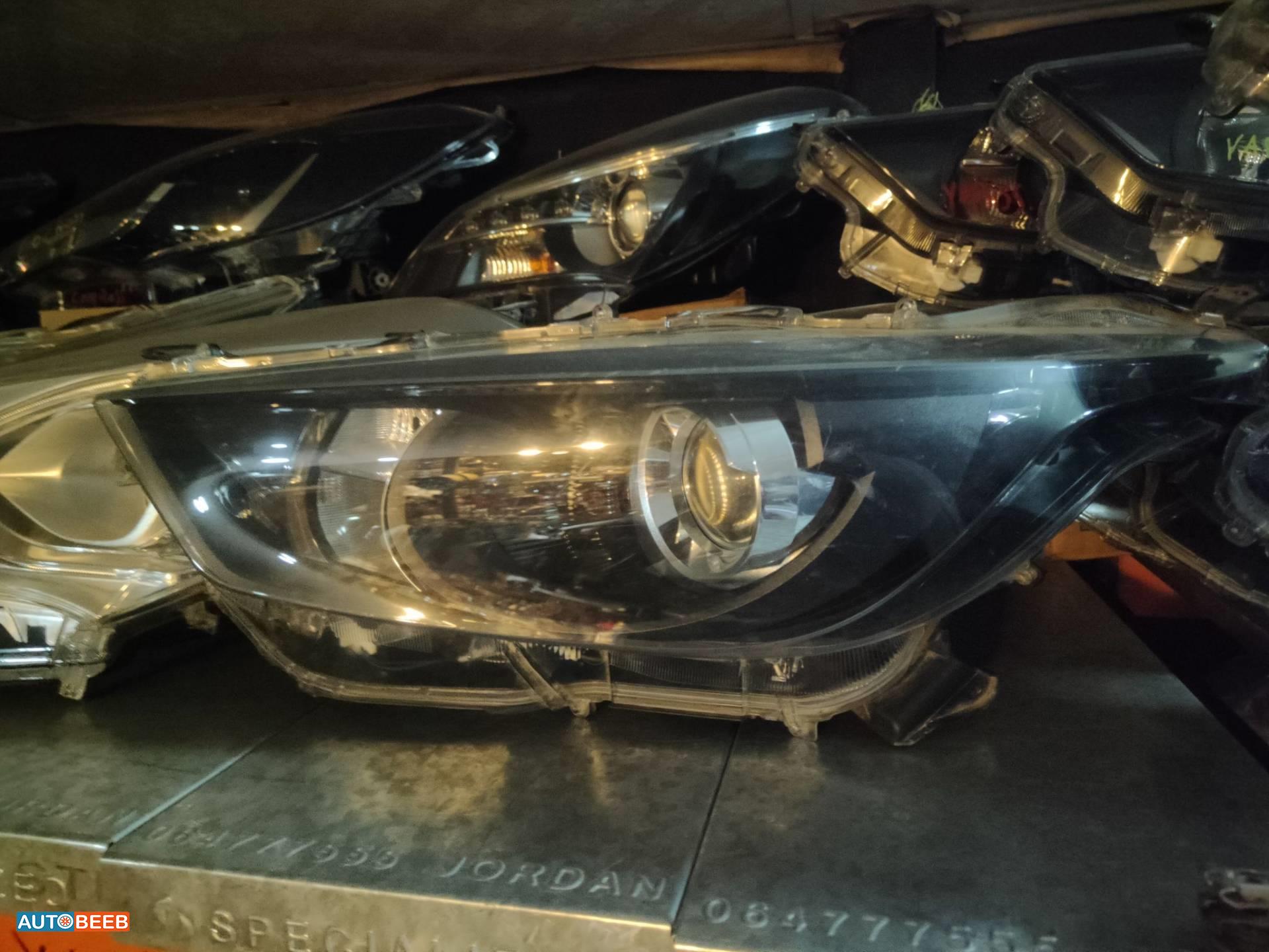 Lights Front light Toyota Yaris