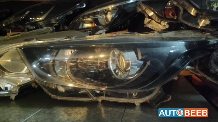 Lights Front light Toyota Yaris