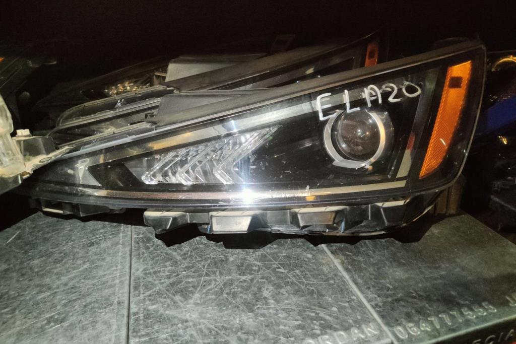 Lights Front light Hyundai Elantra