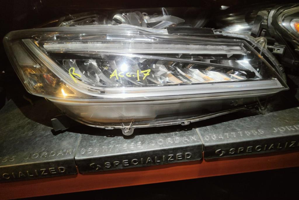Lights Front light Honda Accord