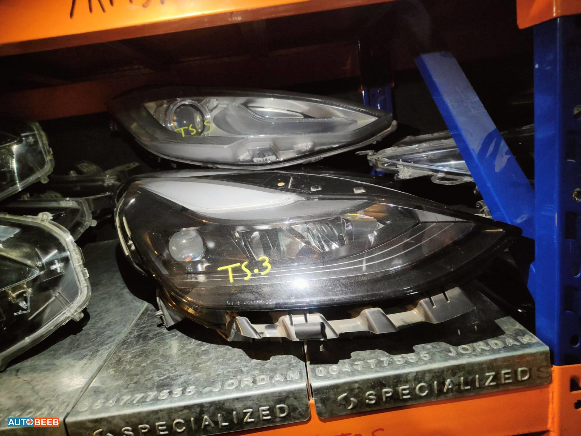 Lights Front light Tesla 3