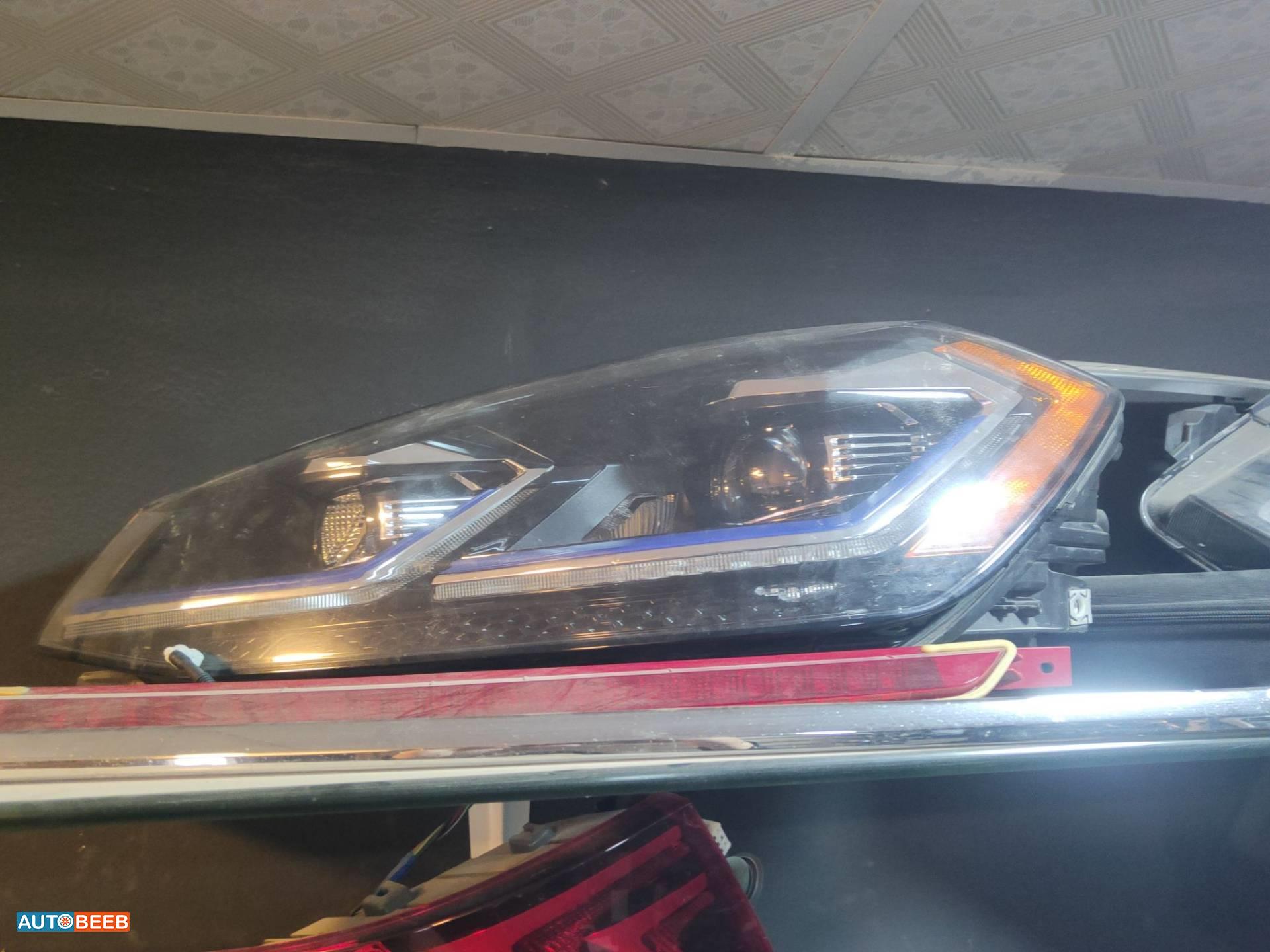 ضوء امامي يمين شمال فولكس فاجن e جولف بريميوم 2020 2021