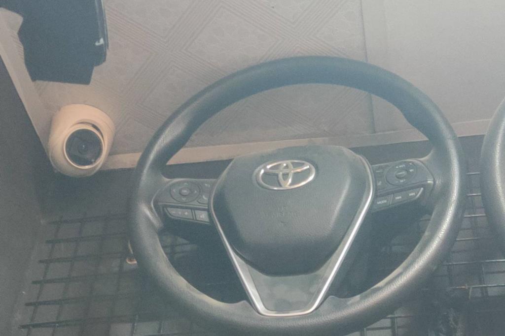 ستيرنج تويوتا كامري 2020 2021