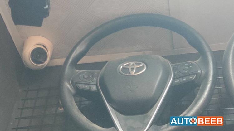 ستيرنج تويوتا كامري 2020 2021