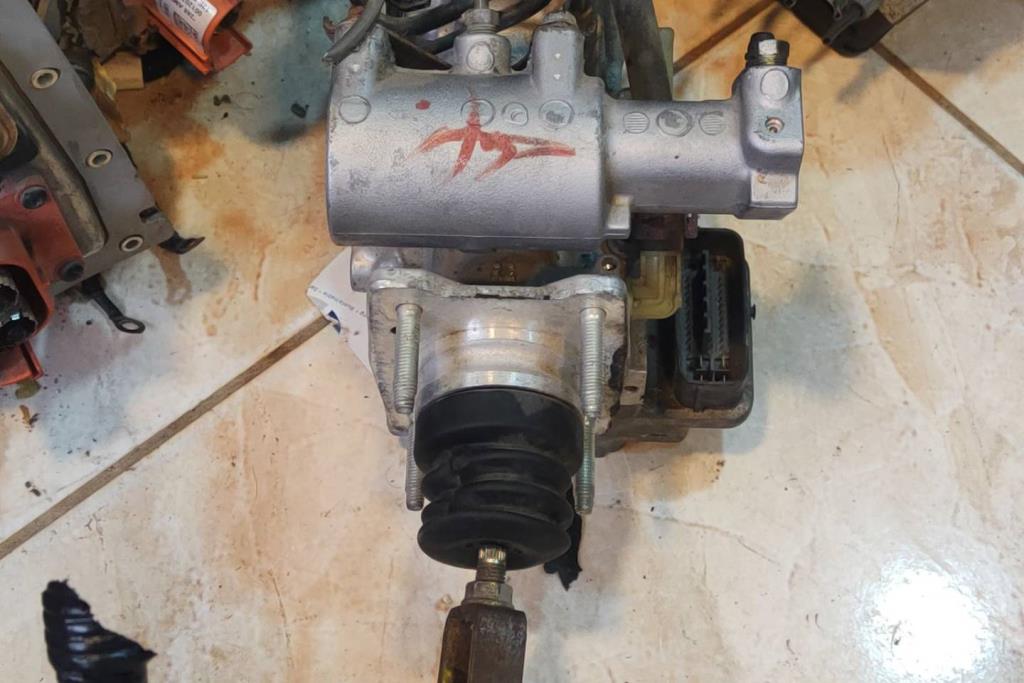 Abs لكزس hs250 2010 2011 2012