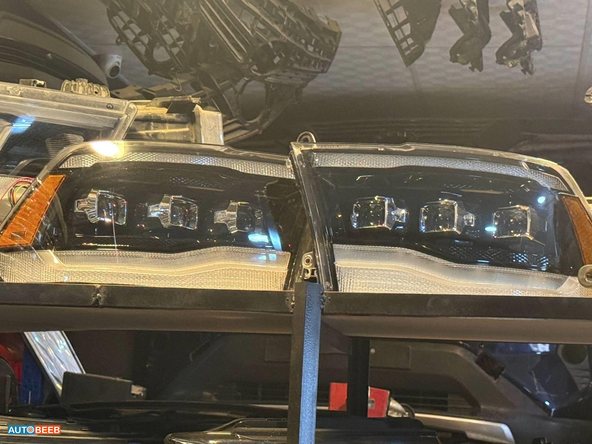 Lights Front light Dodge RAM