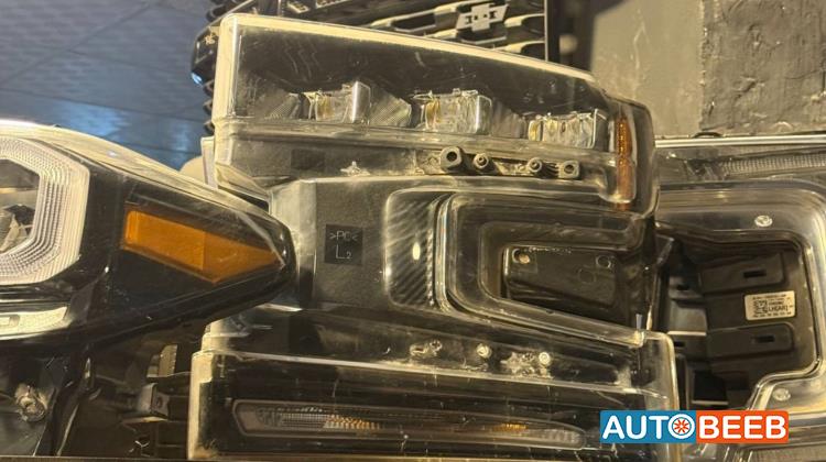 Lights Front light Chevrolet Silverado