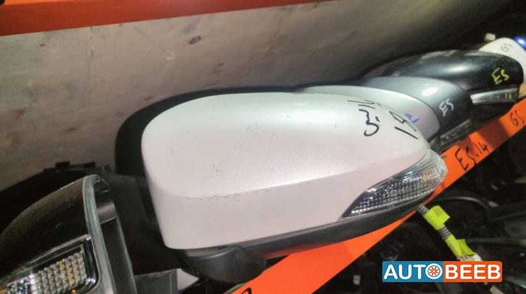 Body  Wing Mirror Toyota Yaris