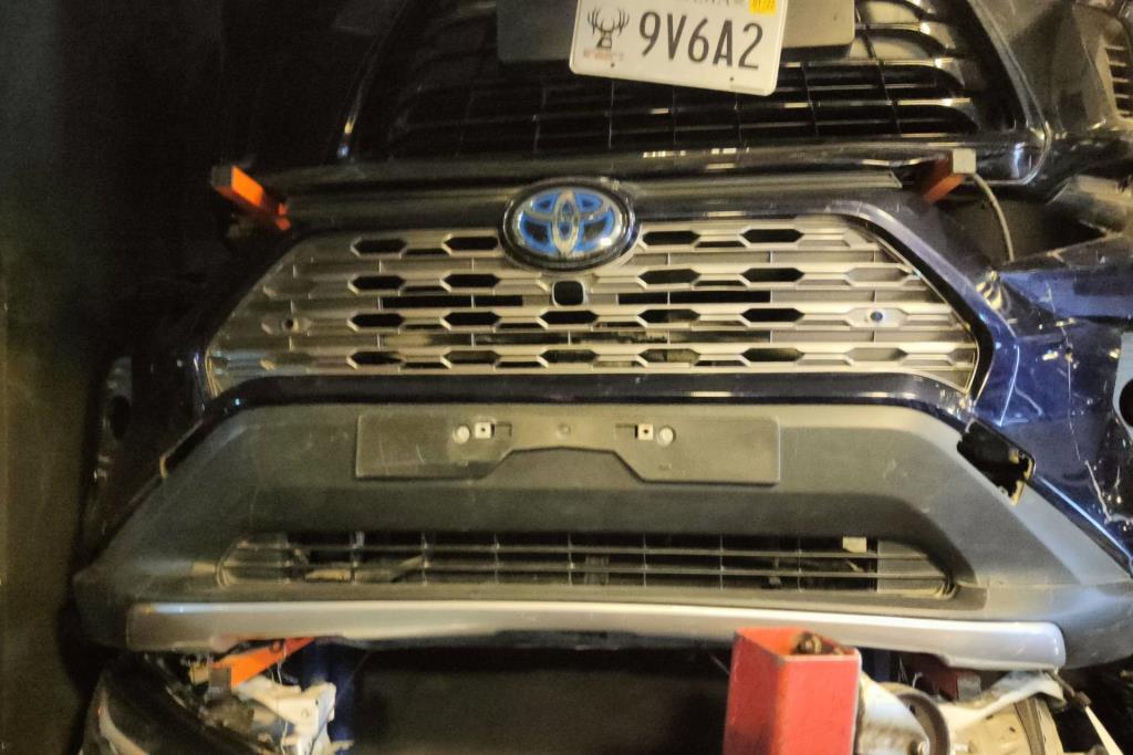 Body  Bumper Toyota RAV4