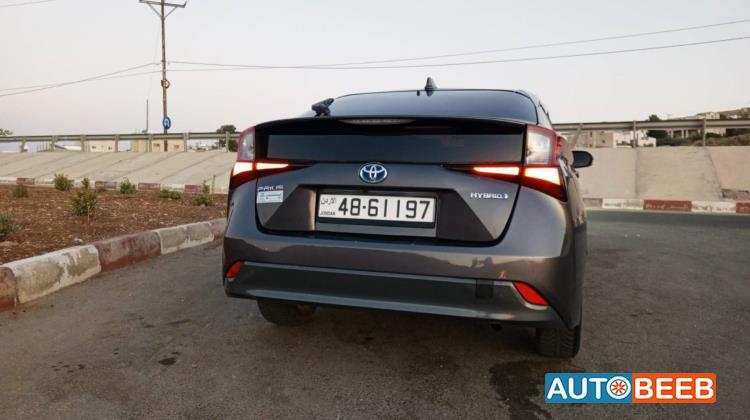 Toyota Prius 2020