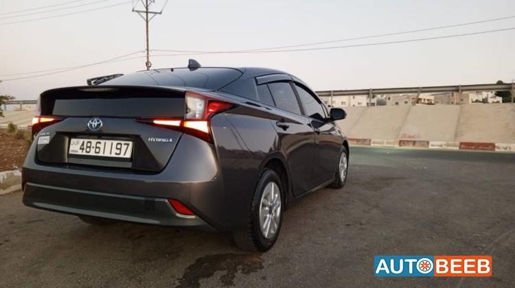Toyota Prius 2020