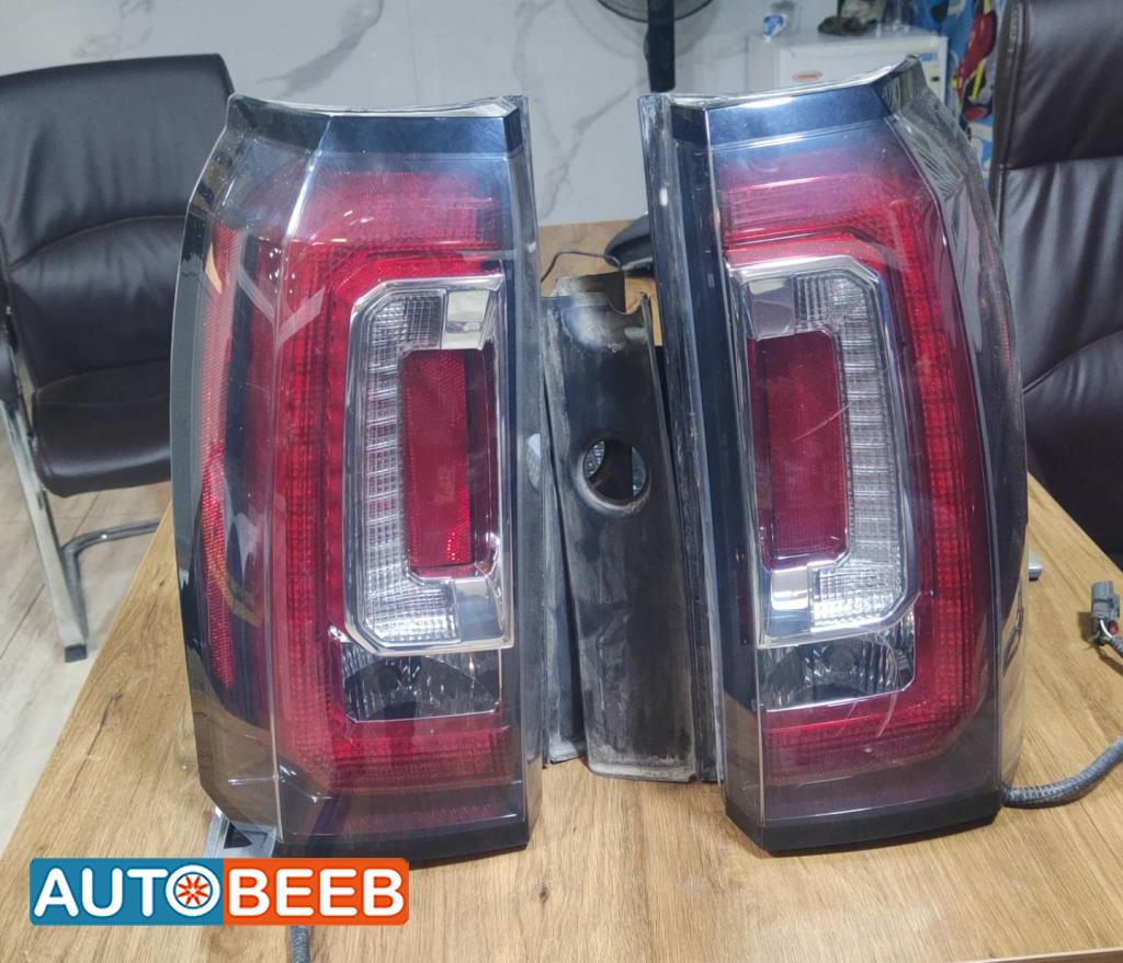 ضوء خلفي يمين شمال جي ام سي يوكن 2018 2019