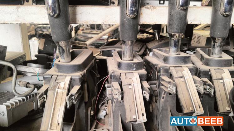 يد غيارات فورد اكسبلورر 2007 2008