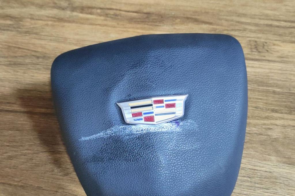 Cabin  Steering Wheel Cadillac Escalade