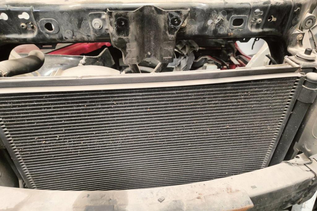 روديتر ماء جي ام سي اكاديا 2019 2020