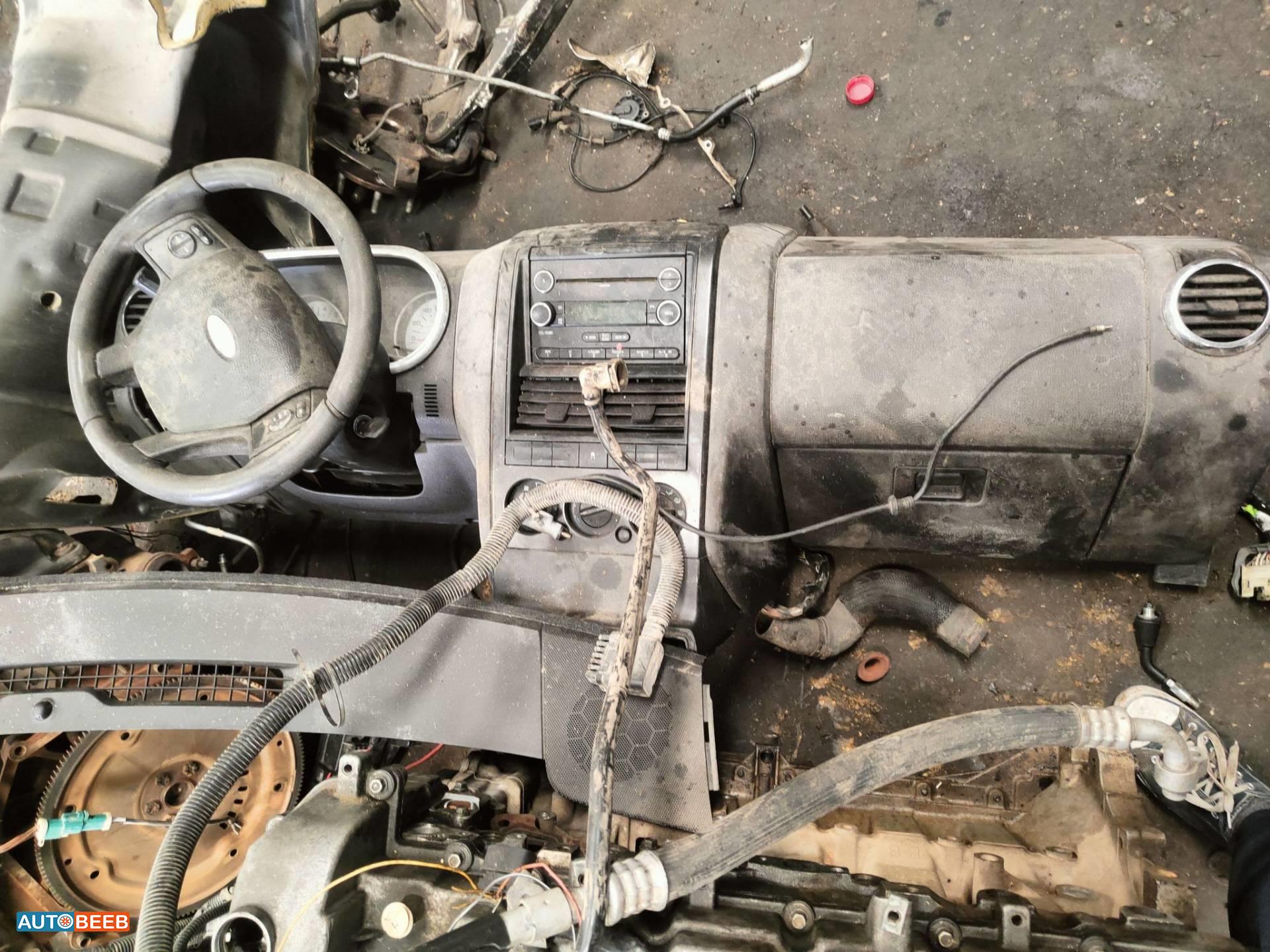 Cabin  Dashboard Ford Explorer