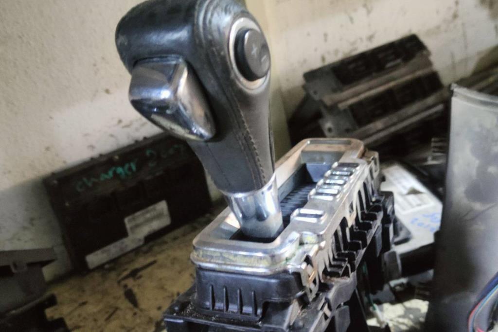 يد غيارات جي ام سي اكاديا 2007 2008