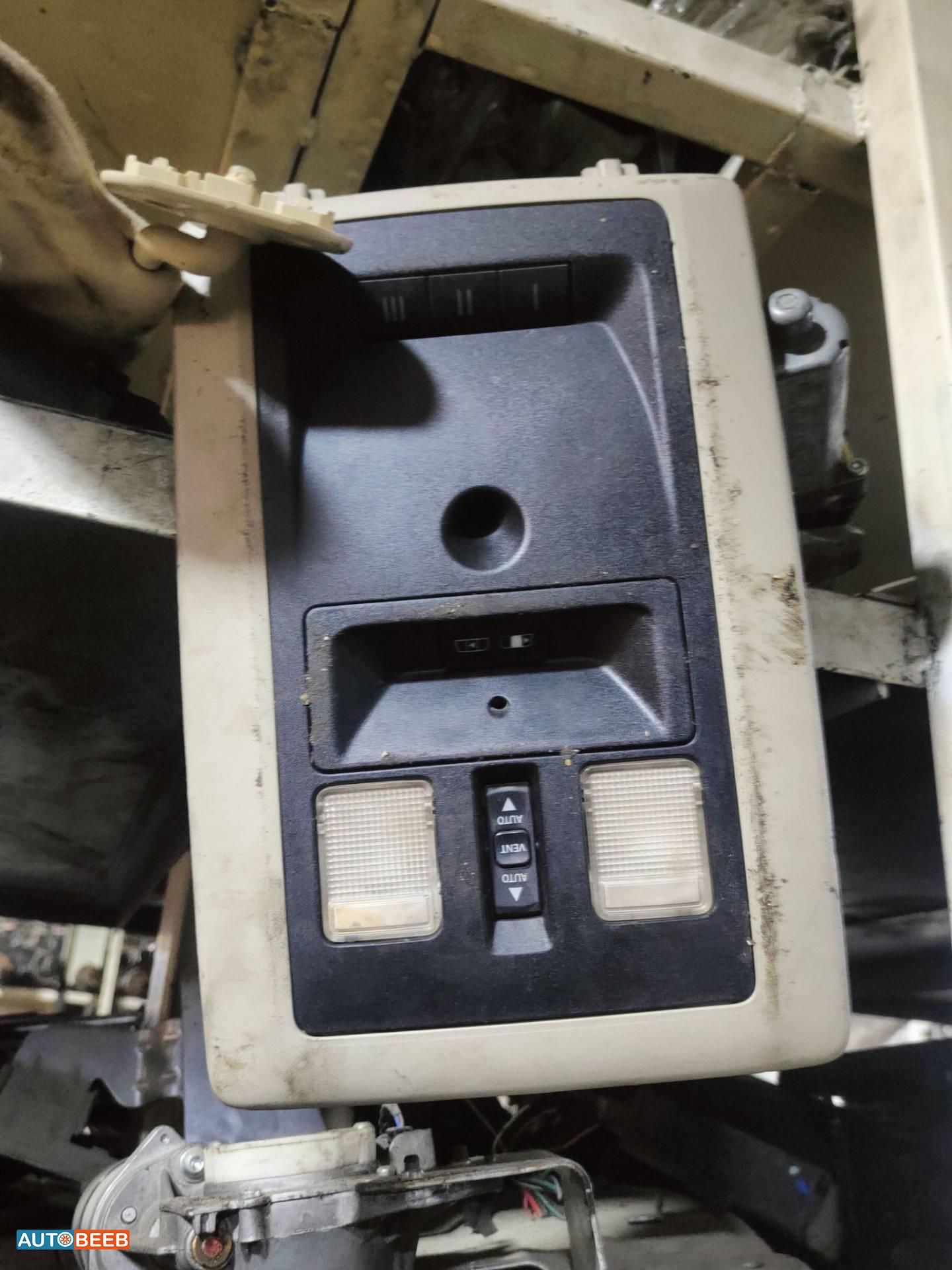 ضوء غرفه فورد اكسبلورر 2005 2006 2007