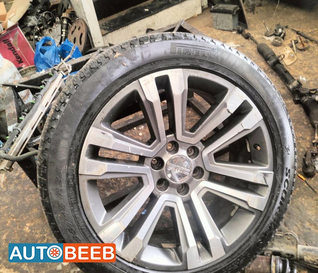 جنط مع كوشوك جي ام سي يوكن قياس 22