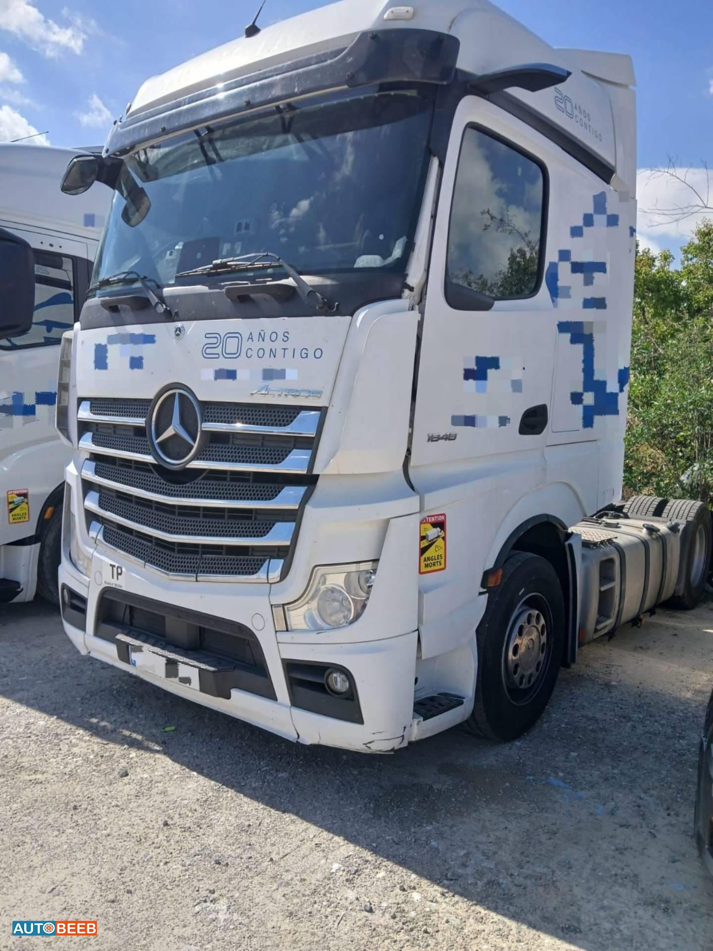 Tractor Unit Mercedes Benz 2020