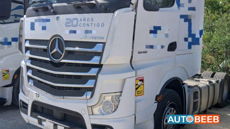 Tractor Unit Mercedes Benz 2020