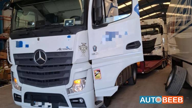 Tractor Unit Mercedes Benz 2020