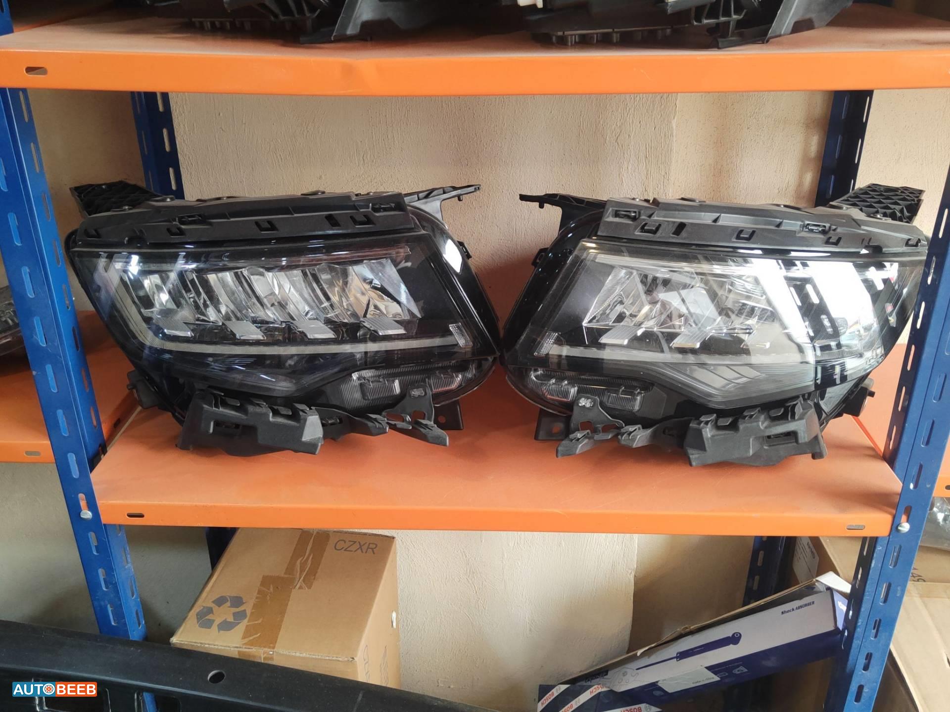 ضوء امامي يمين شمال جيلي اوكافنجو 2022 2023 2024